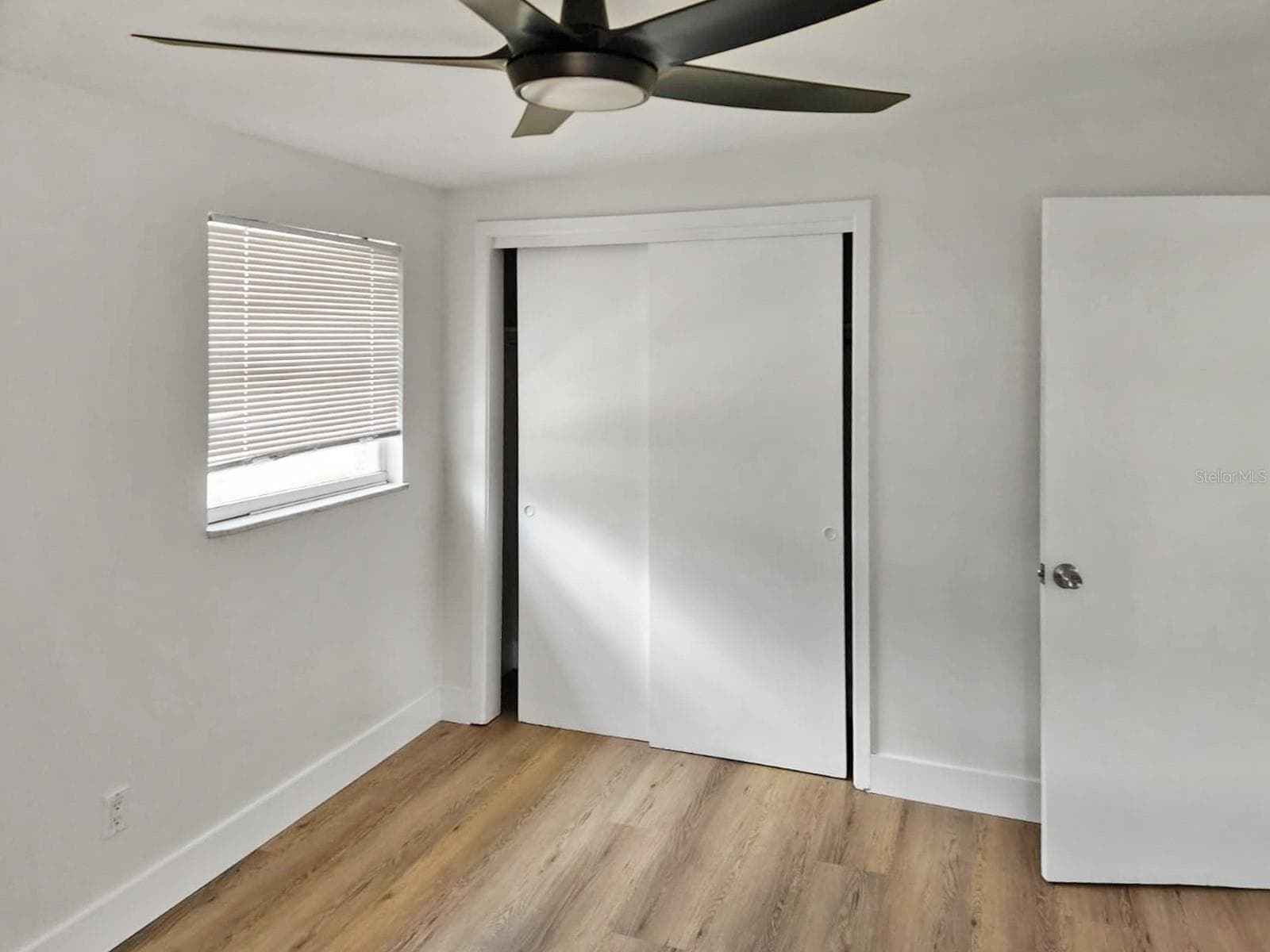 Single Family Residence at 430 SANTIAGO AVE, ORLANDO, photo 14 of 21