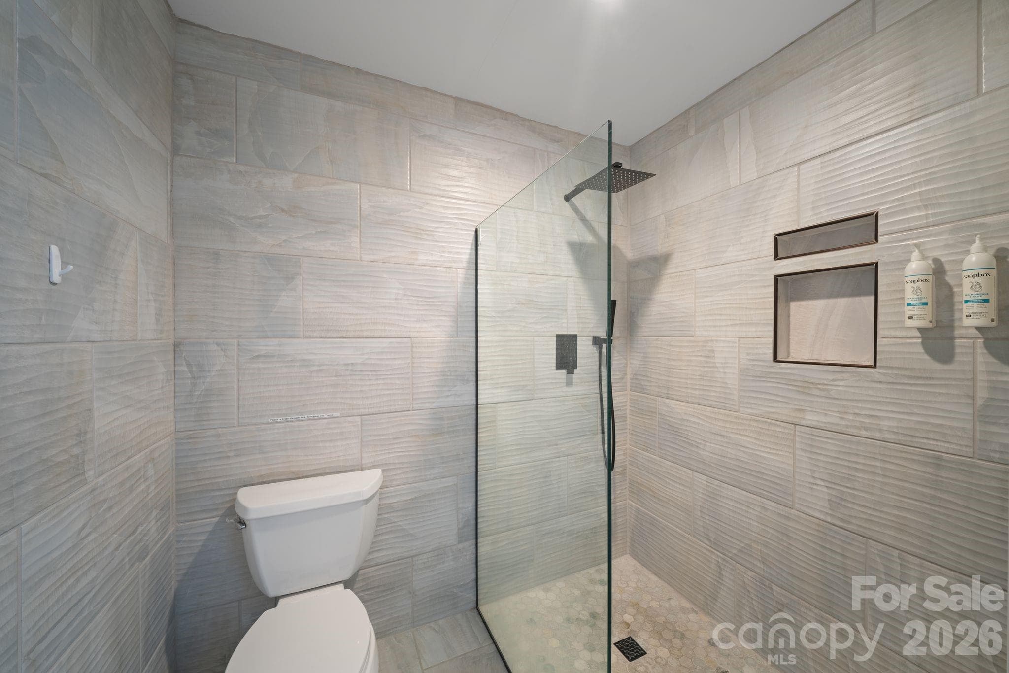 Primary ensuite bathroom - 363 S Sequoyah Lane, Brevard