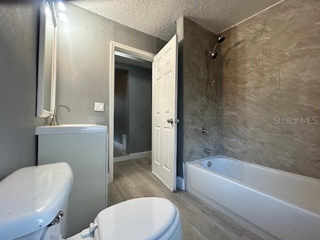 Single Family Residence at 1025 25TH ST, ORLANDO, photo 9 of 18