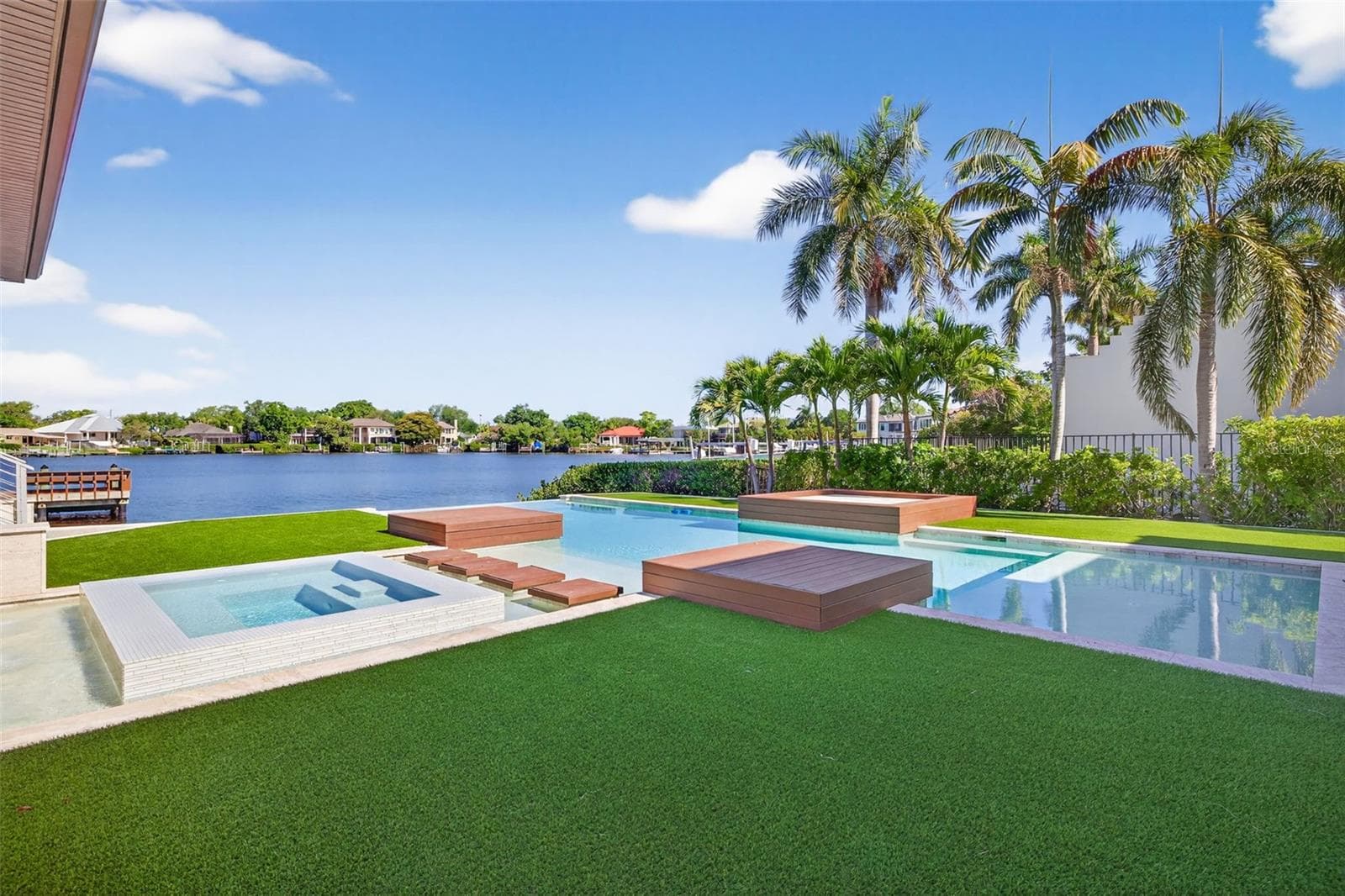 Single Family Residence at 460 COFFEE POT RIVIERA NE, ST PETERSBURG, photo 52 of 73