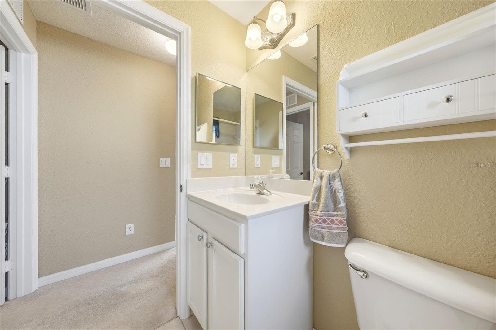 Single Family Residence at 17083 SE 115TH TERRACE RD, SUMMERFIELD, photo 33 of 61