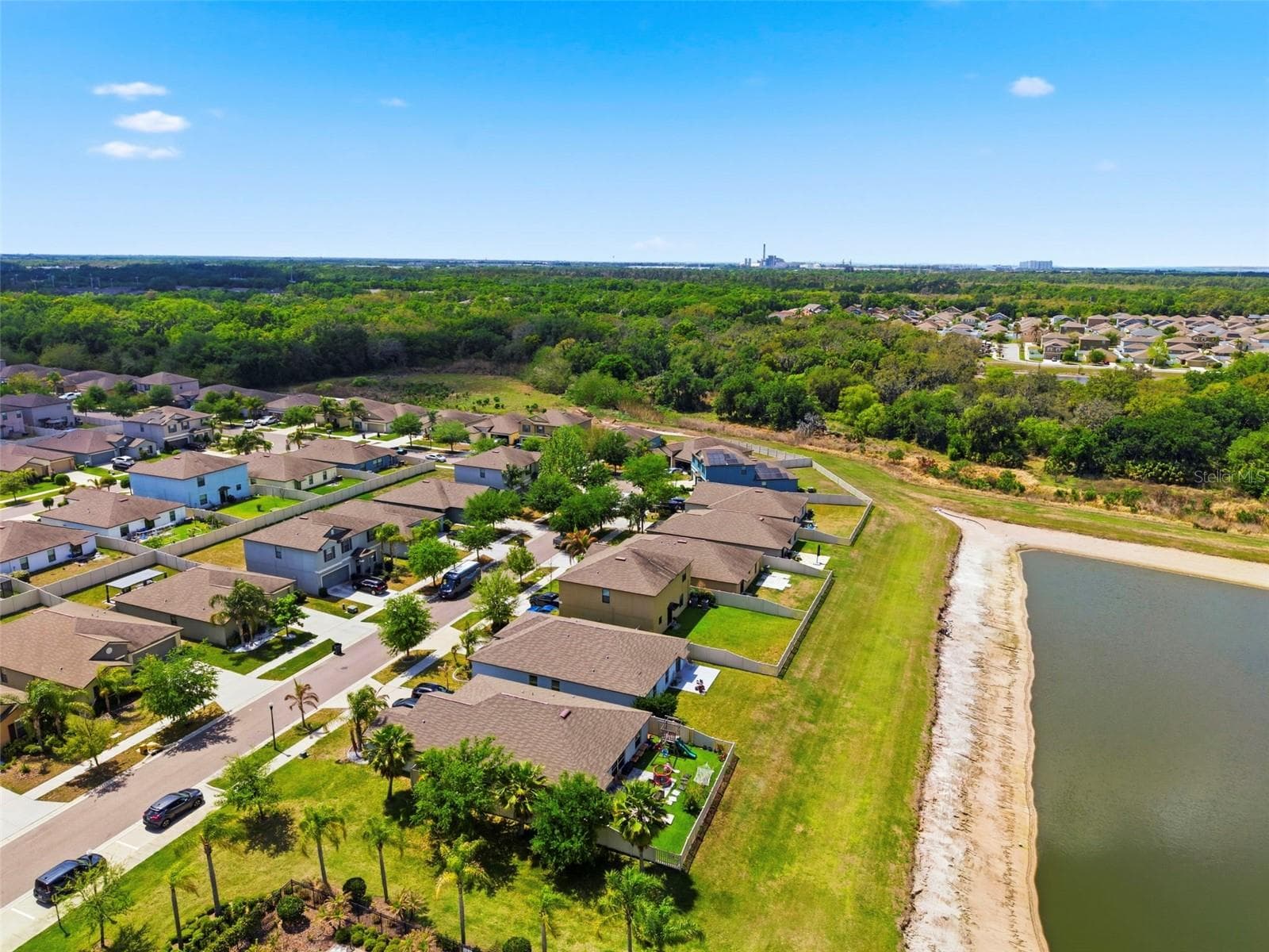 Single Family Residence at 12611 LEMON PEPPER DR, RIVERVIEW, photo 28 of 30