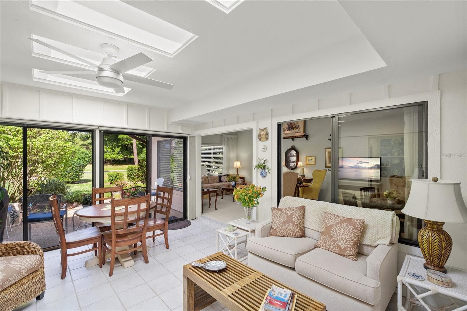 Villa at 4688 OAK HOLLOW DR #25, SARASOTA, photo 19 of 41