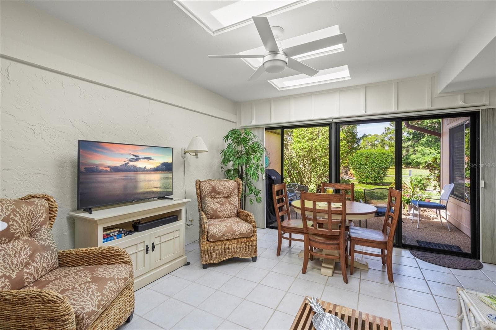 Villa at 4688 OAK HOLLOW DR #25, SARASOTA, photo 20 of 41