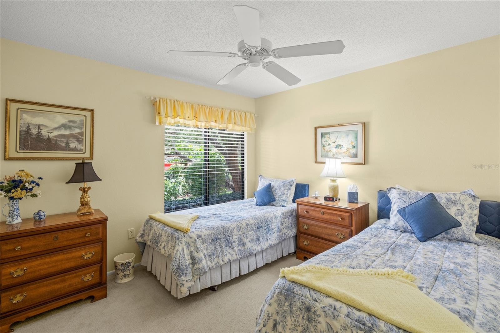 2nd Bedroom (smaller of two) - 4688 OAK HOLLOW DR #25, SARASOTA
