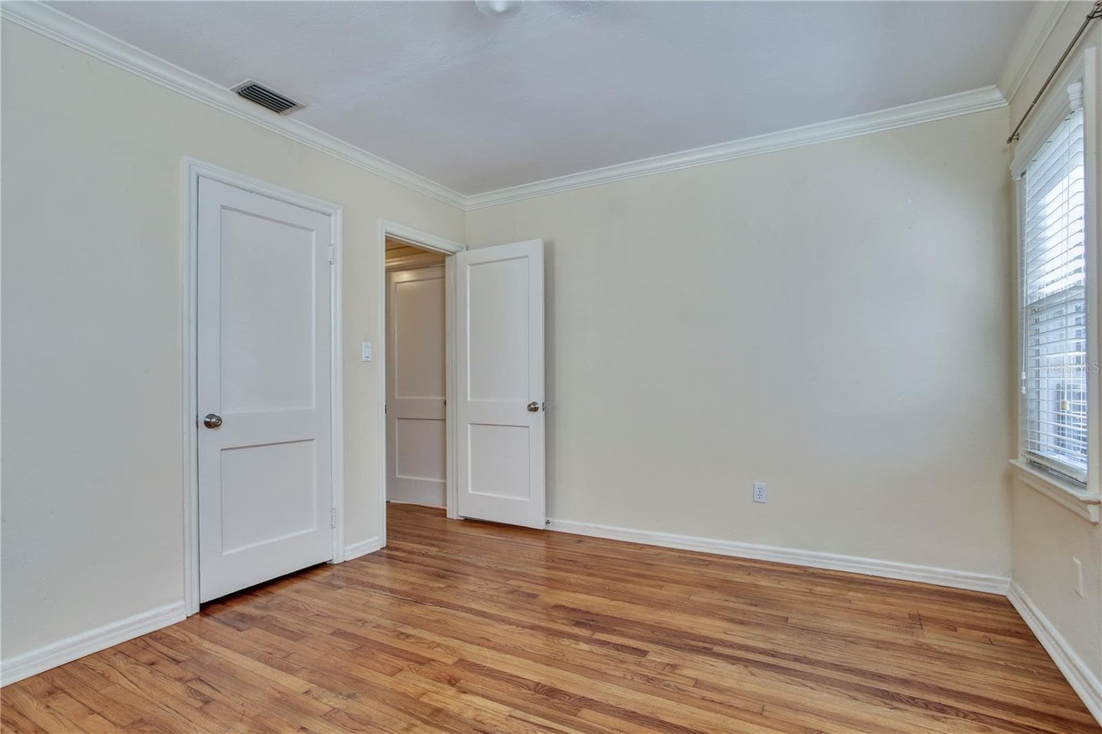 Single Family Residence at 303 S AUDUBON AVE, TAMPA, photo 19 of 26
