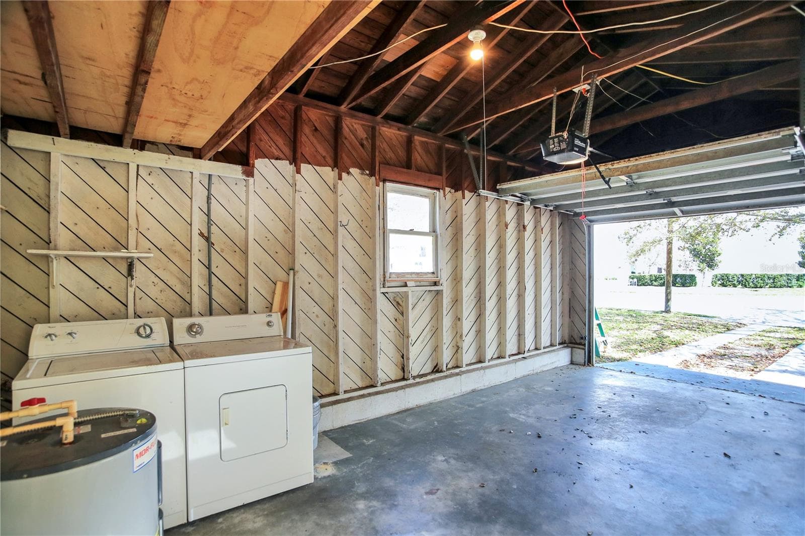 Single Family Residence at 303 S AUDUBON AVE, TAMPA, photo 20 of 26