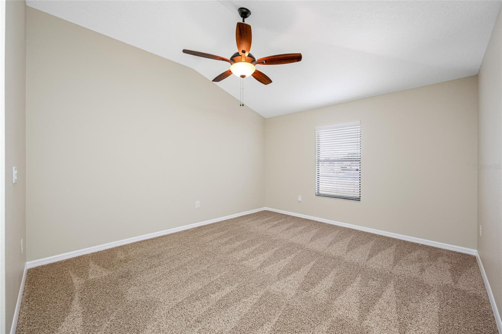 Bedroom #4 - Spacious! - 2527 SILVERBACK CT, PALM HARBOR