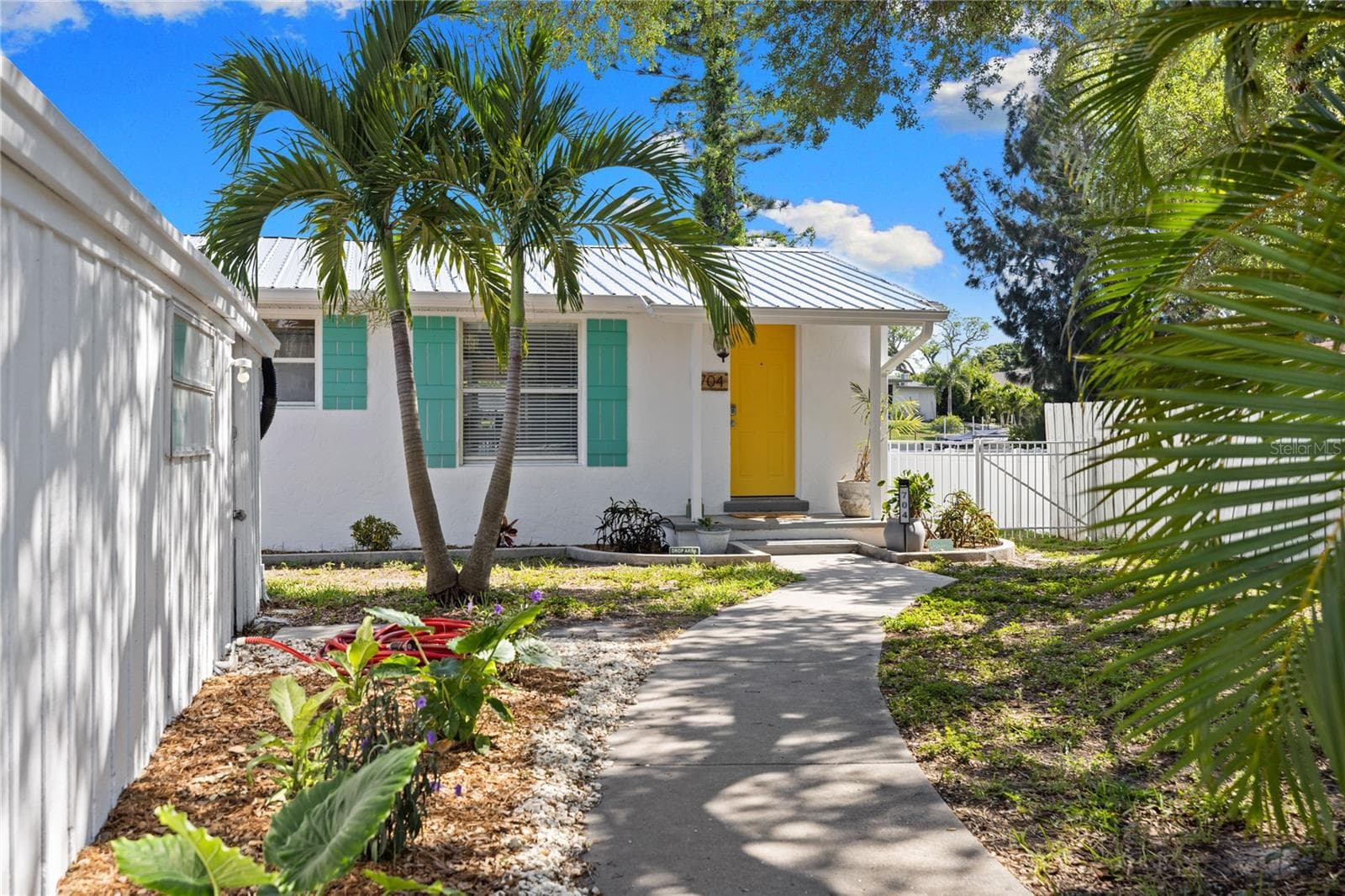 Single Family Residence at 704 69TH AVE W, BRADENTON, photo 3 of 22