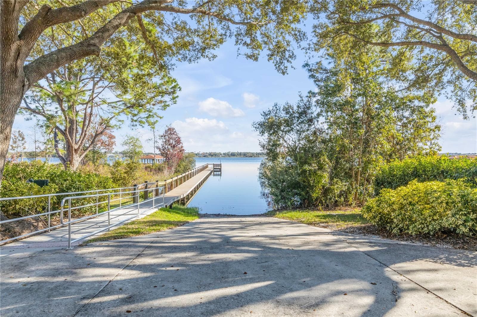 Single Family Residence at 3029 ISOLA BELLA BLVD, MOUNT DORA, photo 82 of 88