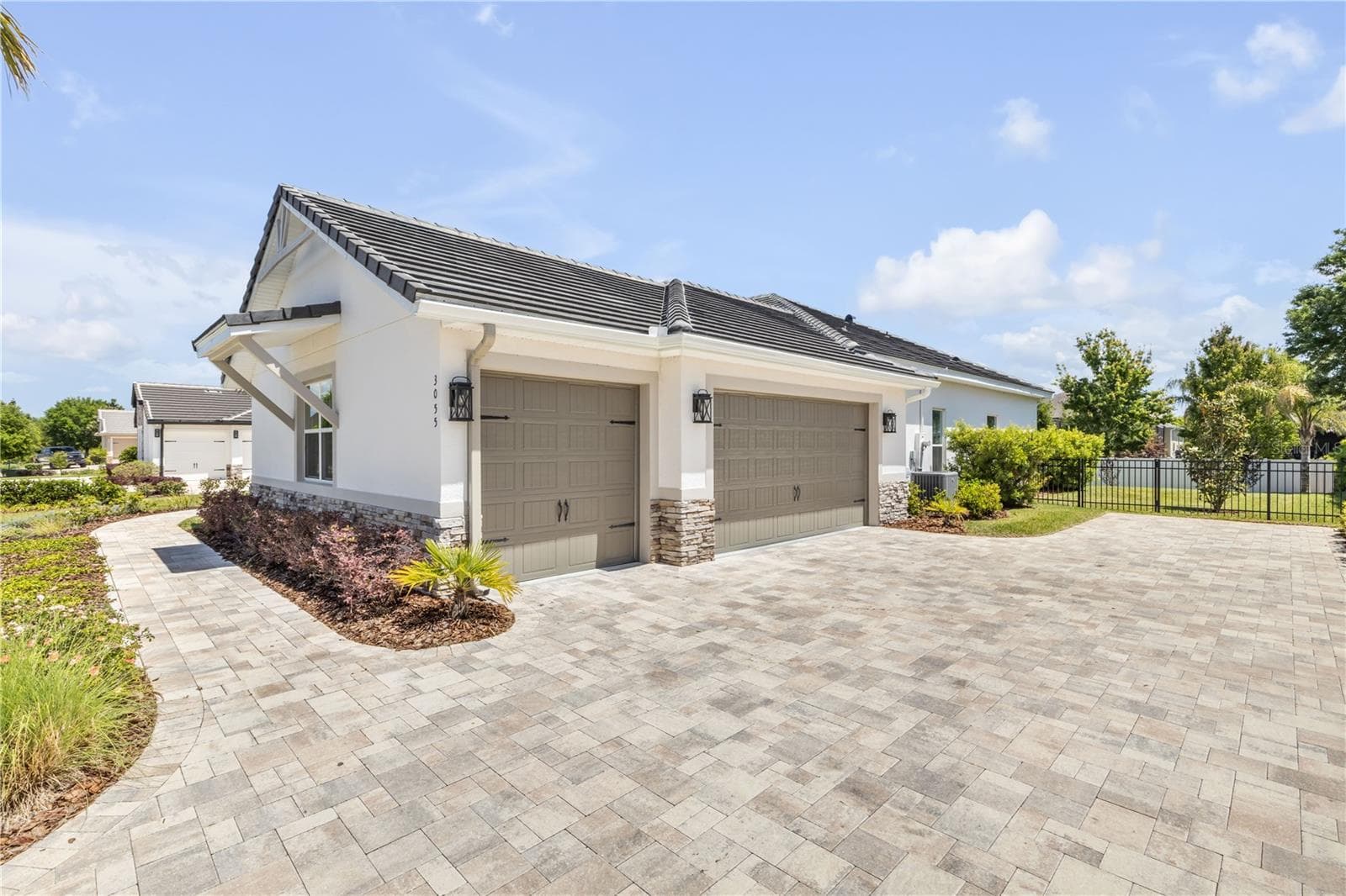 Single Family Residence at 3055 ISOLA BELLA BLVD, MOUNT DORA, photo 61 of 87