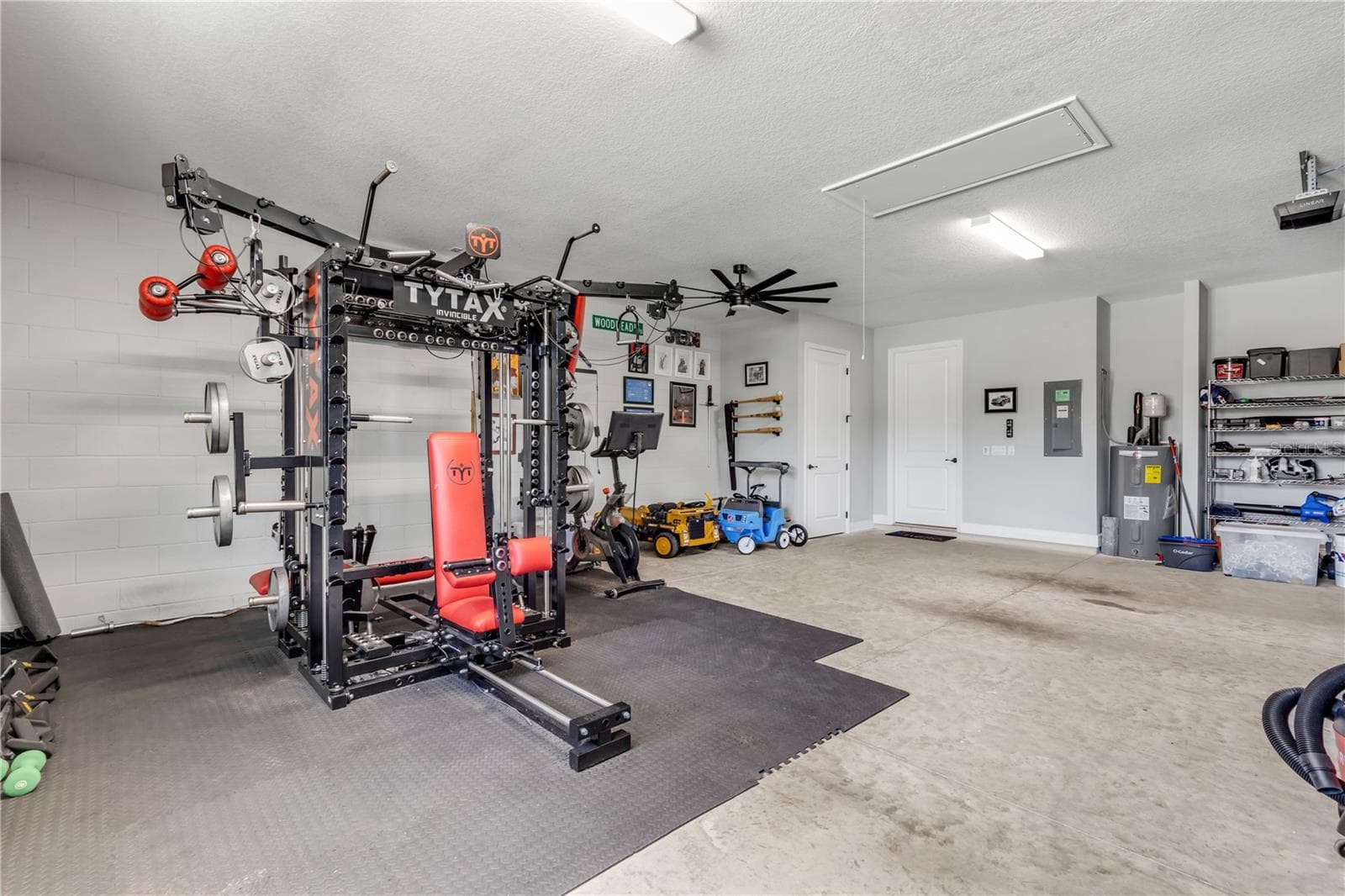 Single Family Residence at 3055 ISOLA BELLA BLVD, MOUNT DORA, photo 63 of 87