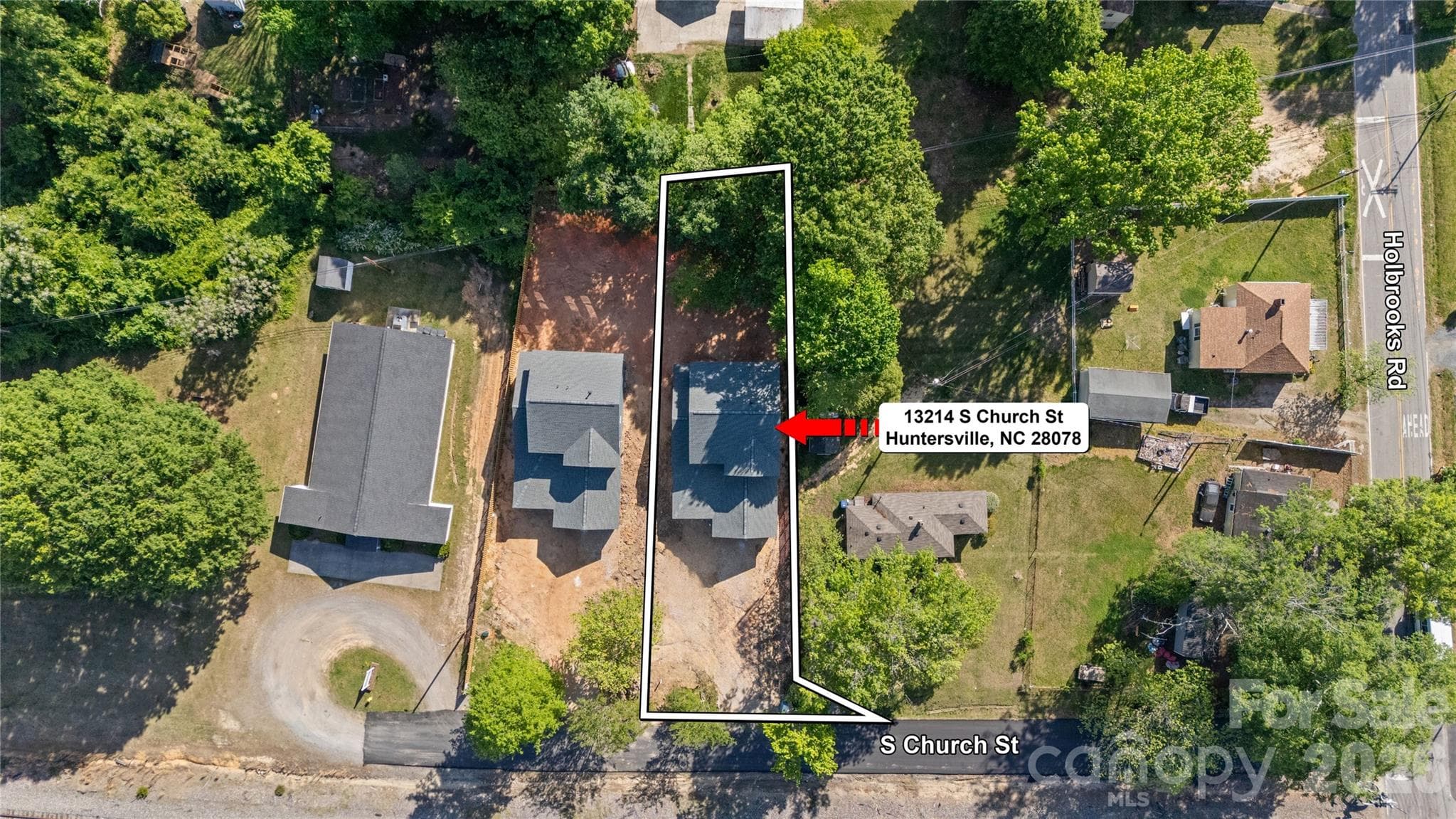 Single Family Residence at 13214 S Church Street, Huntersville, photo 2 of 47