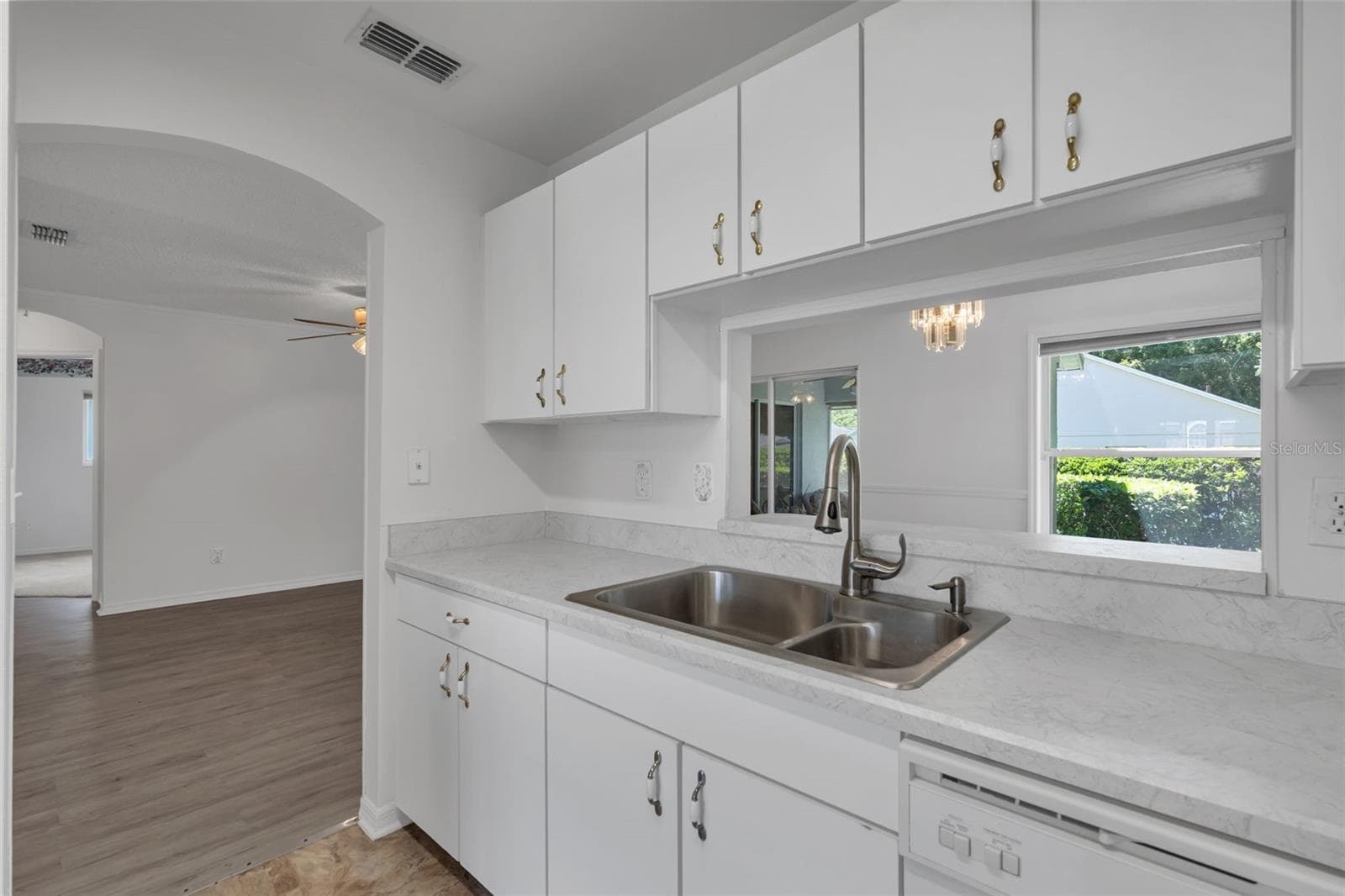 Single Family Residence at 3871 EVERSHOLT ST, CLERMONT, photo 9 of 57