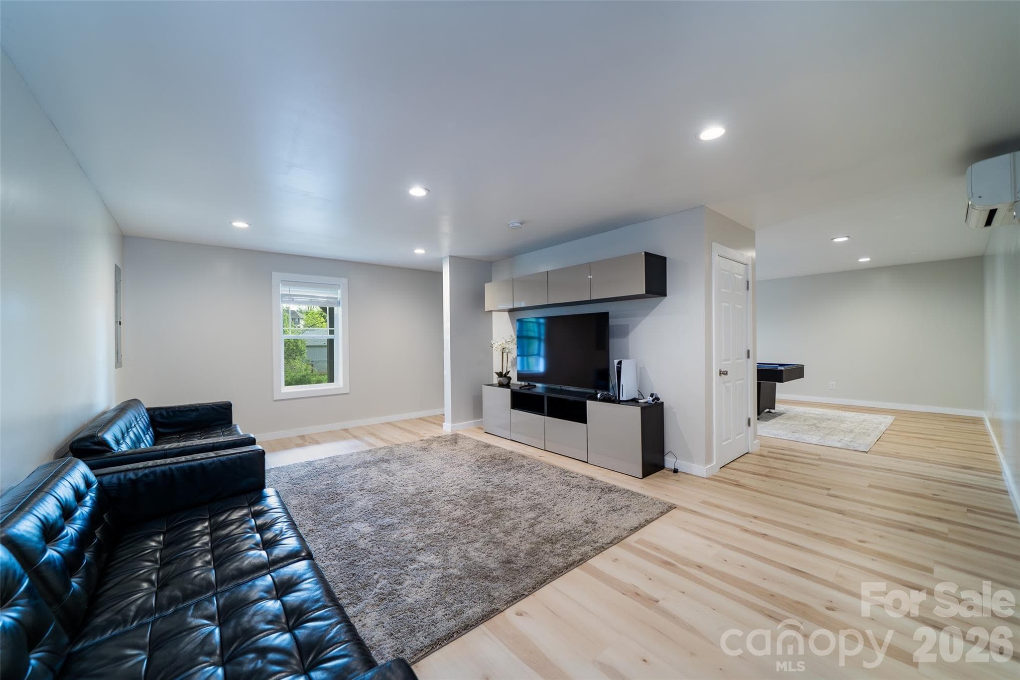 Single Family Residence at 16 DanielBrooke Drive, Asheville, photo 18 of 27