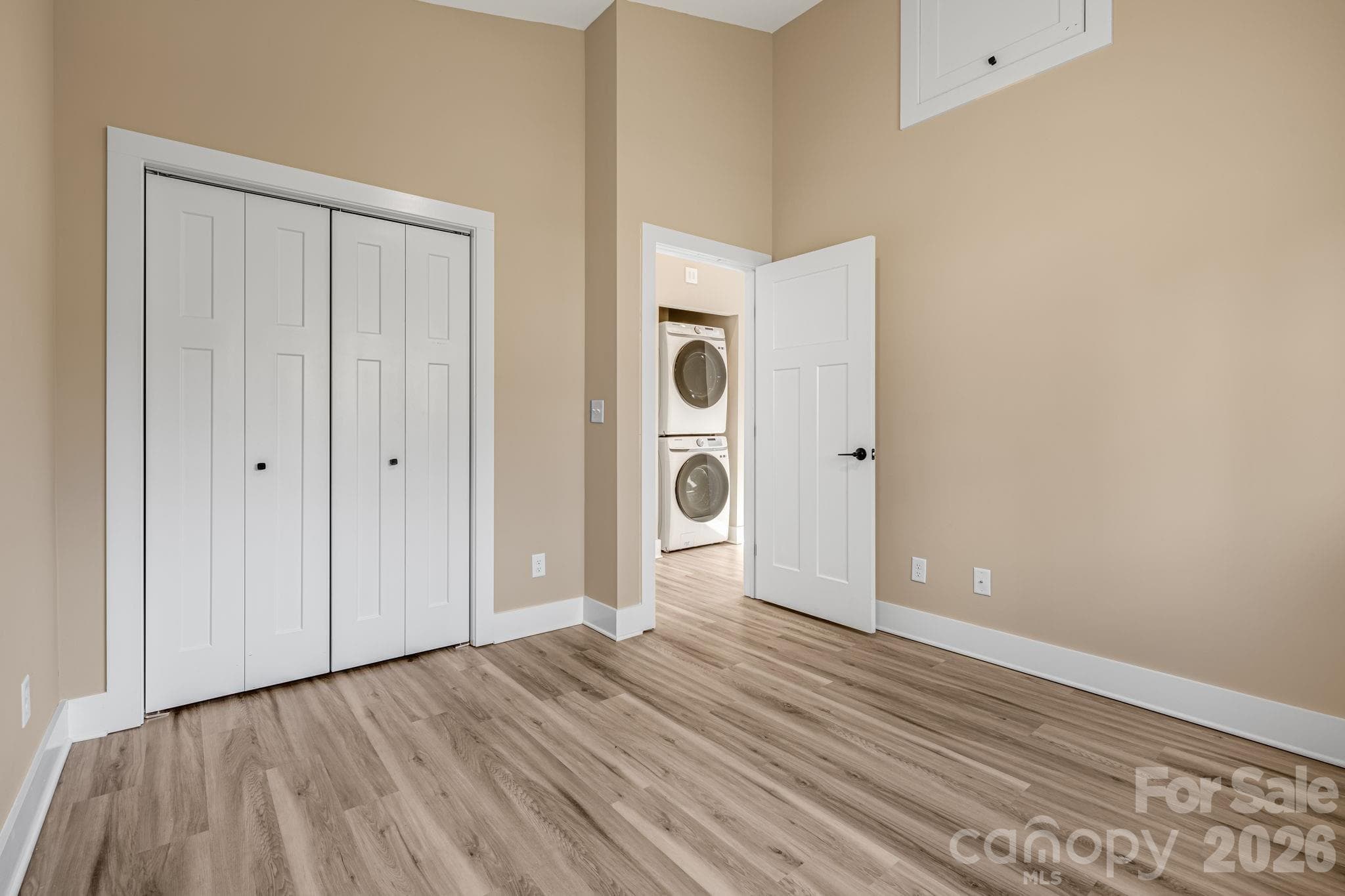 Single Family Residence at 207 Hanover Street, Asheville, photo 20 of 28