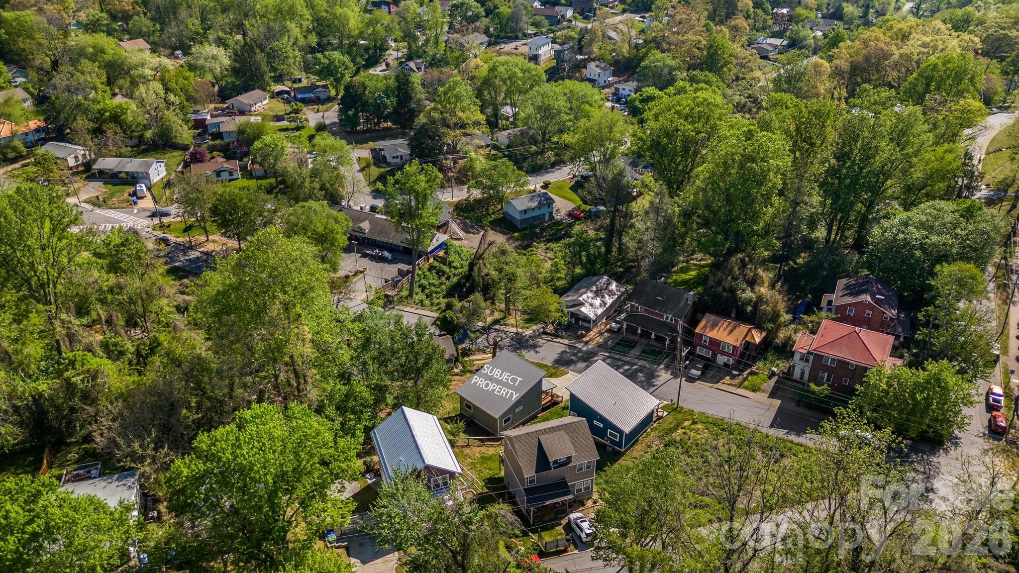 Single Family Residence at 207 Hanover Street, Asheville, photo 27 of 28