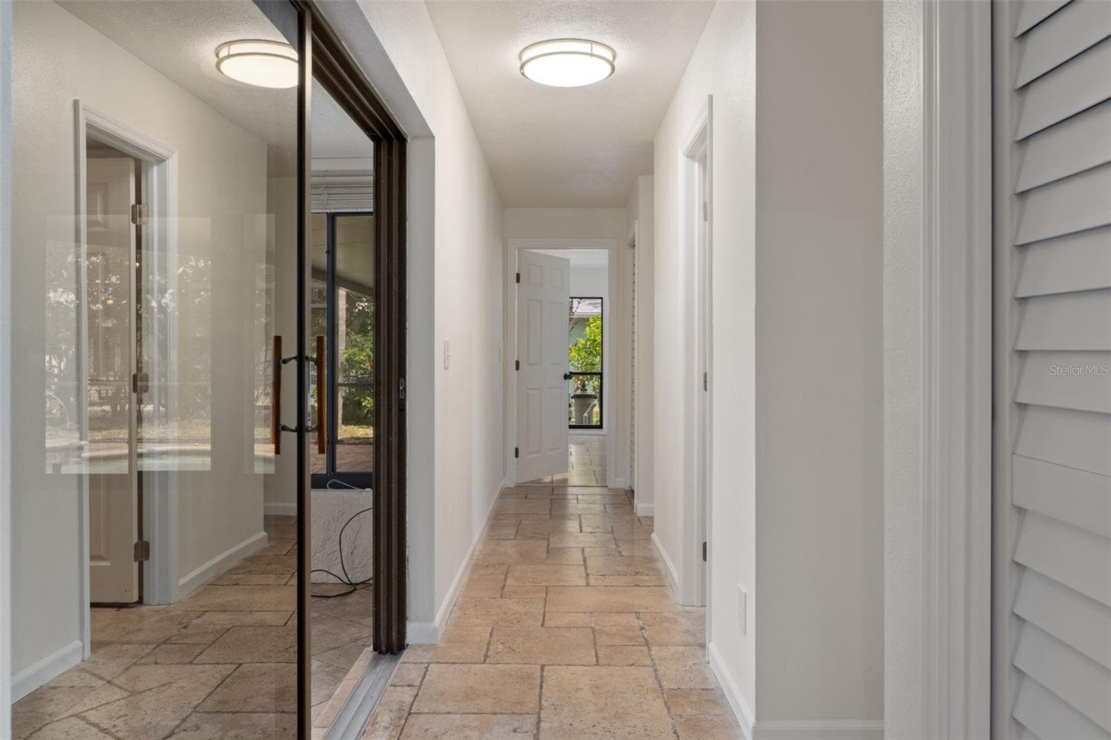 Hallway - 239 SE PARADISE POINT RD, CRYSTAL RIVER