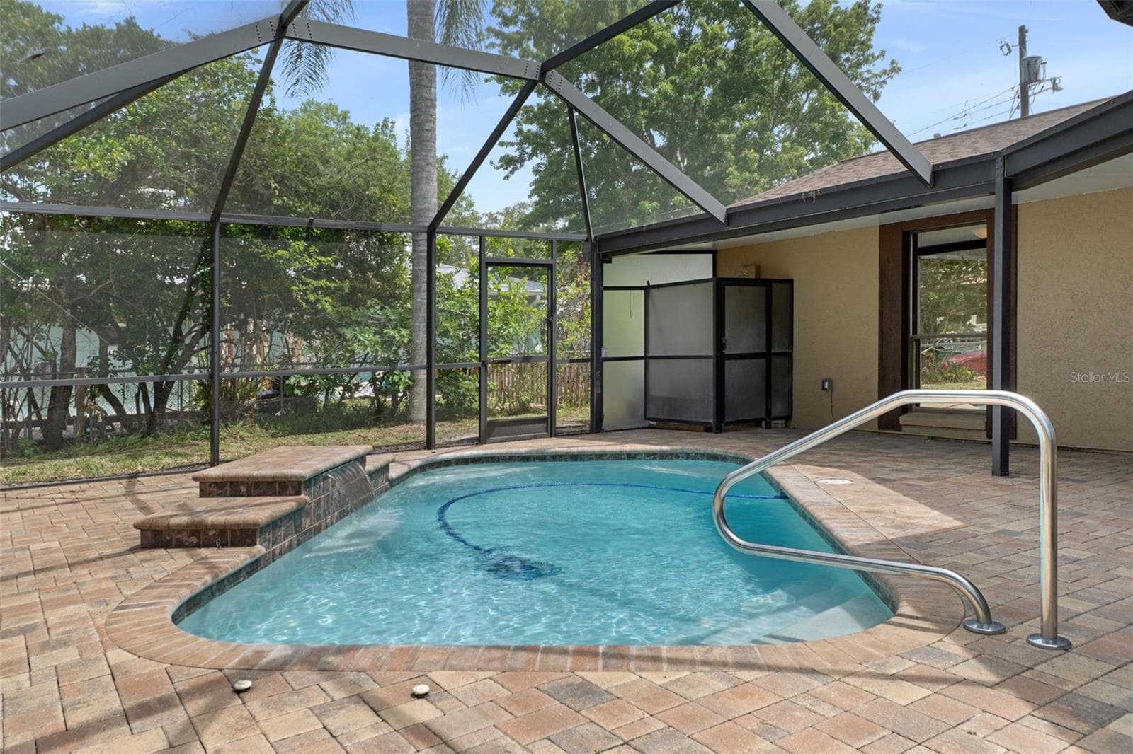 Pool - 239 SE PARADISE POINT RD, CRYSTAL RIVER