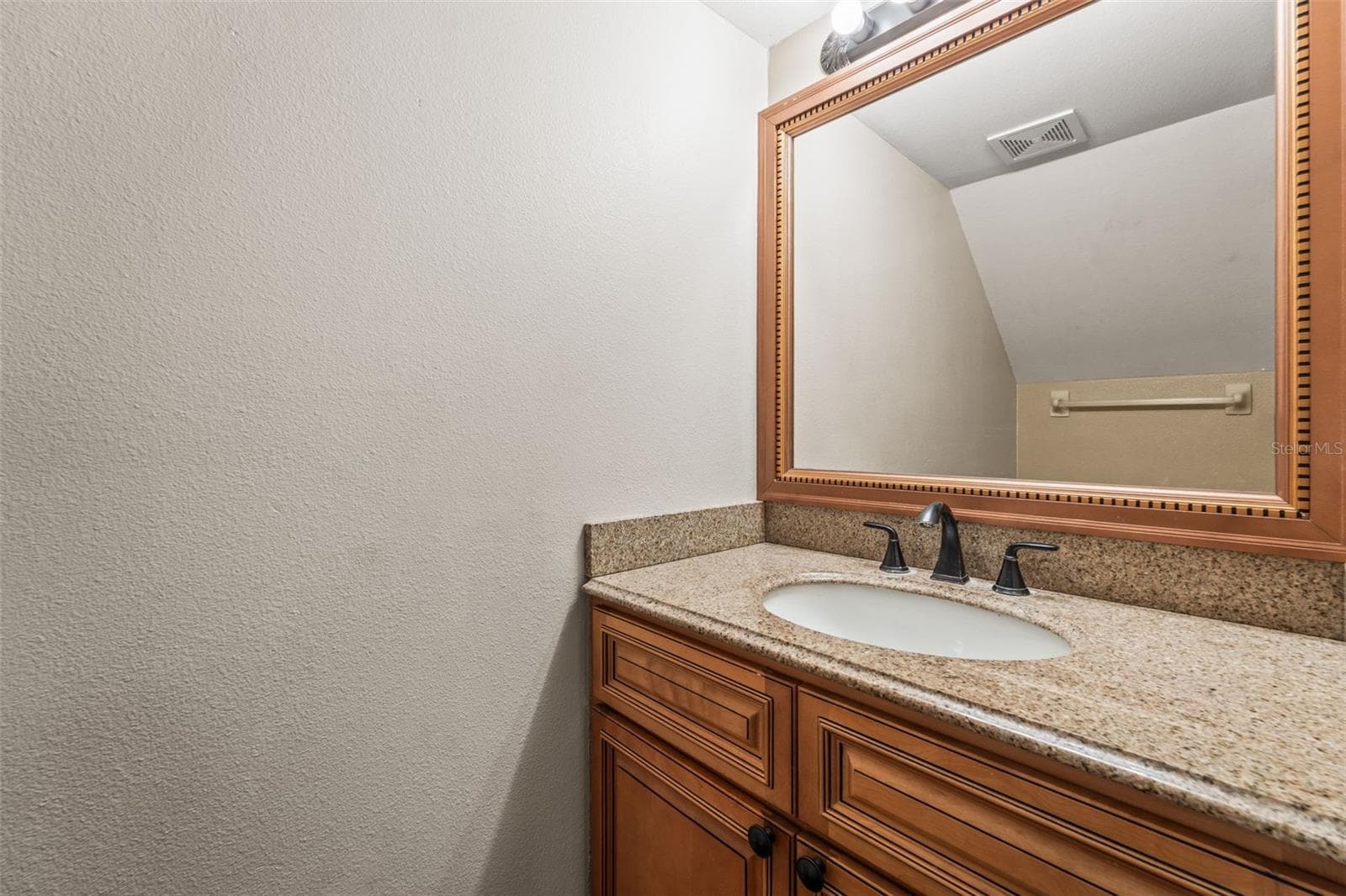 Townhouse at 312 WINCHESTER WAY, PALM HARBOR, photo 24 of 66
