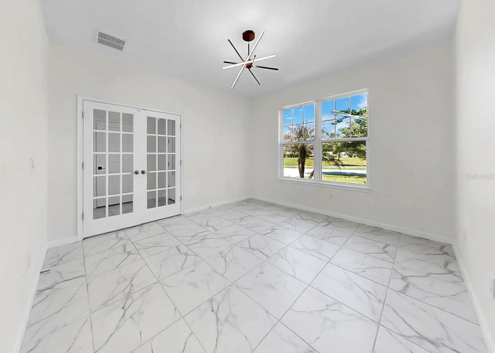 Single Family Residence at 12317 BAY ESTUARY BND, RIVERVIEW, photo 6 of 93