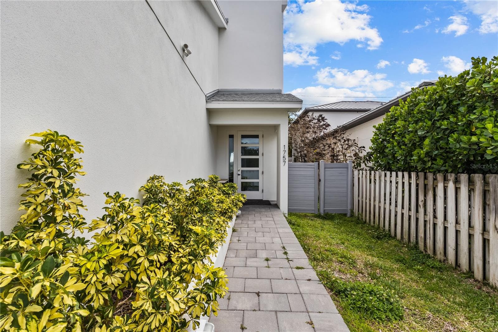 Half Duplex at 1755 7TH ST, SARASOTA, photo 6 of 70