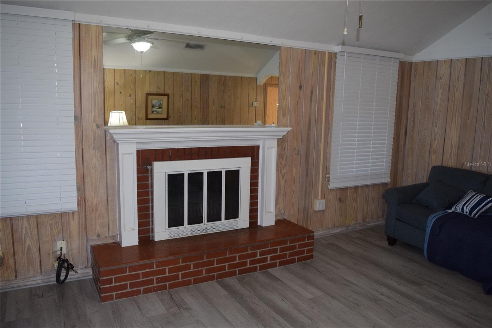 Fireplace - 121 AWEEMA WAY, MELROSE