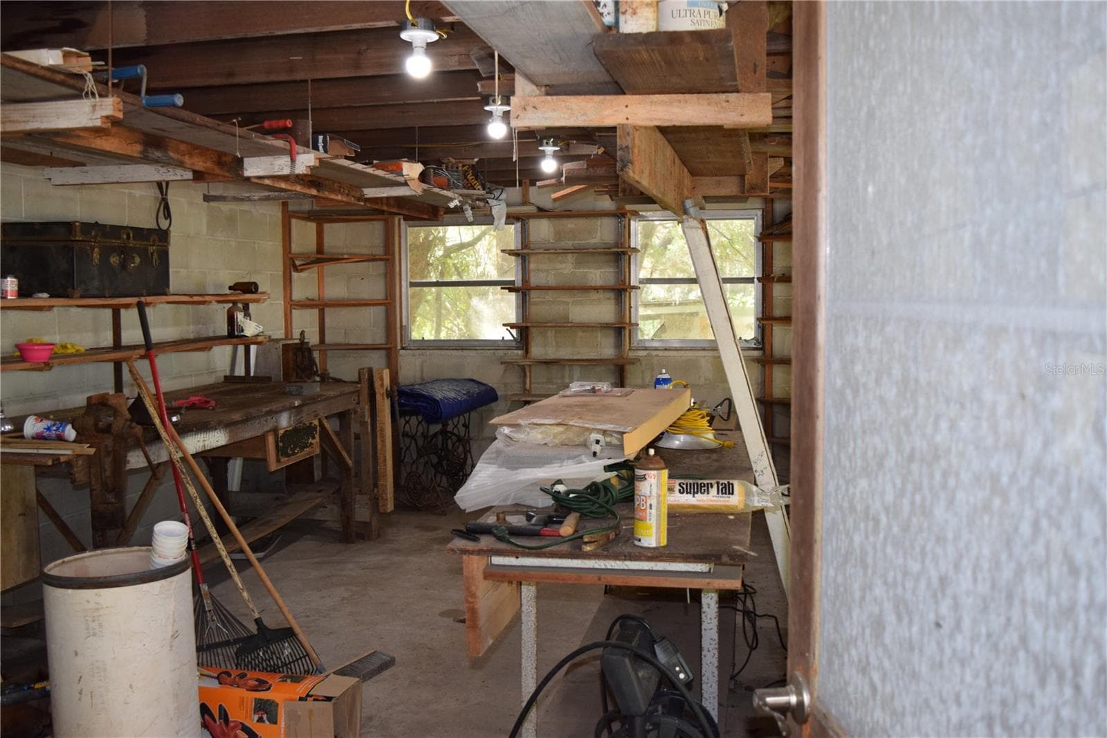 Workshop right - 121 AWEEMA WAY, MELROSE