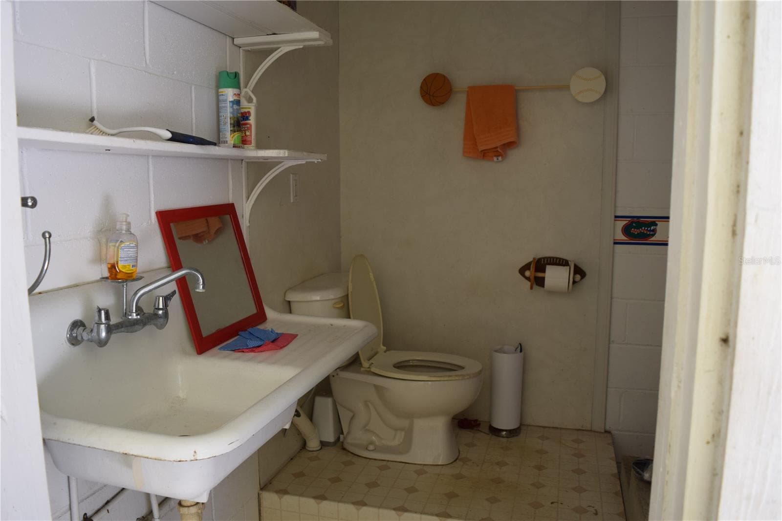 Utility bathroom - 121 AWEEMA WAY, MELROSE