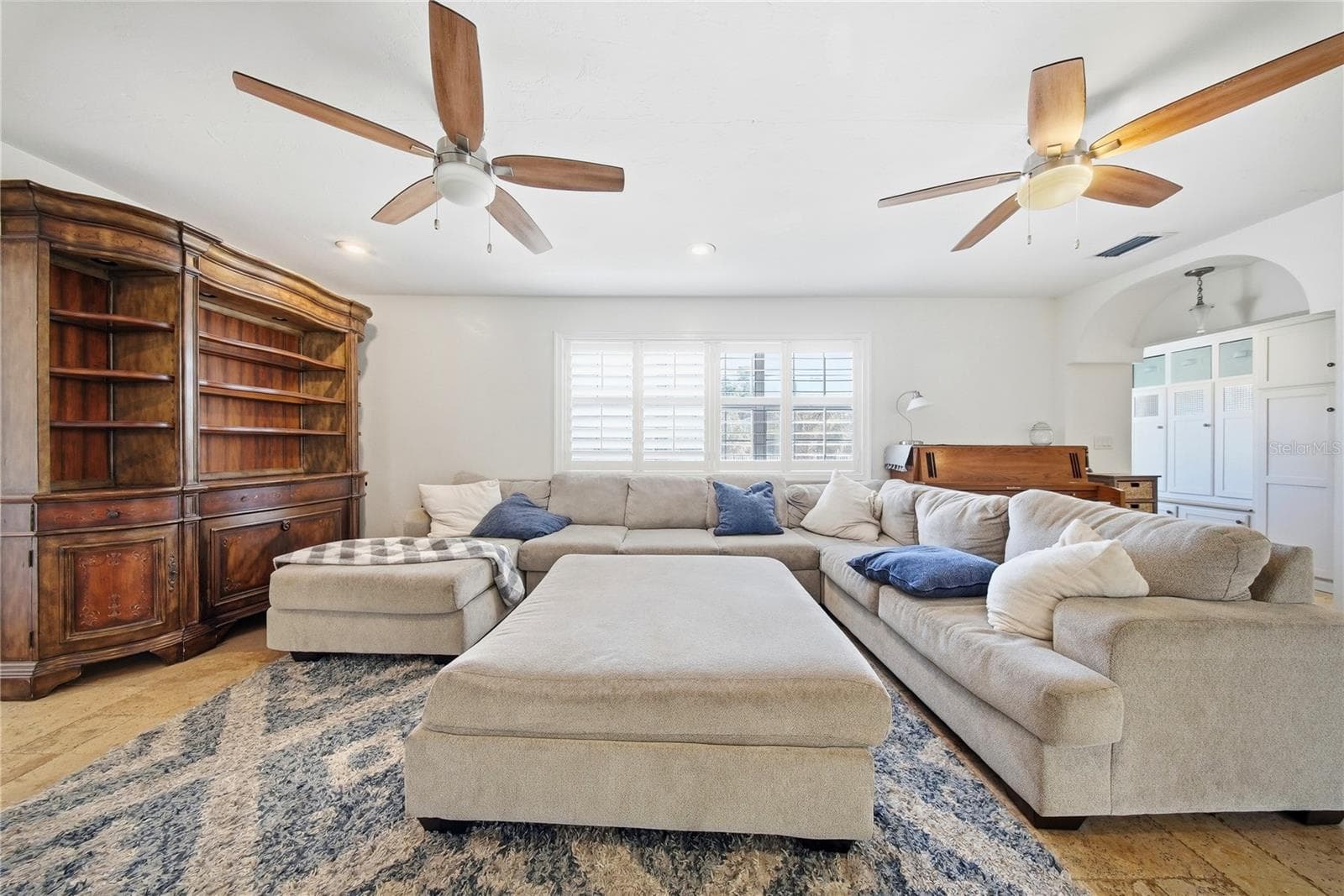 Single Family Residence at 3921 W BAY TO BAY BLVD, TAMPA, photo 11 of 56
