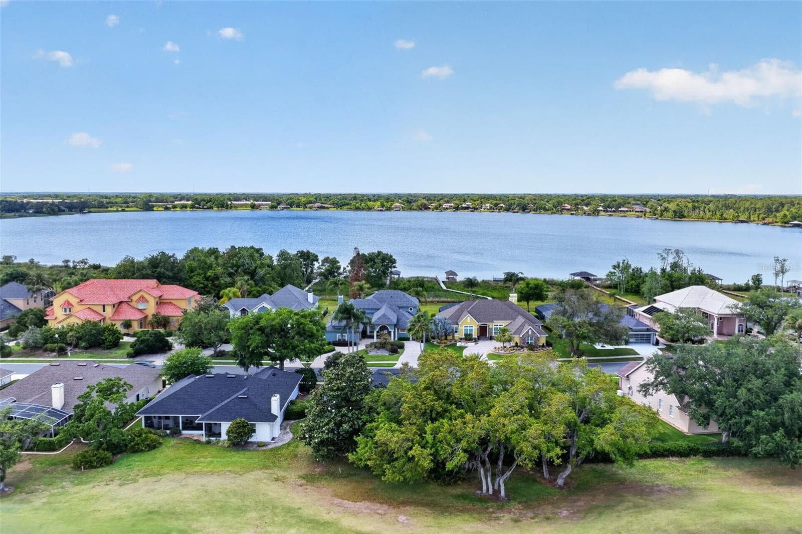 Single Family Residence at 1760 EDGEWATER DR, MOUNT DORA, photo 5 of 55