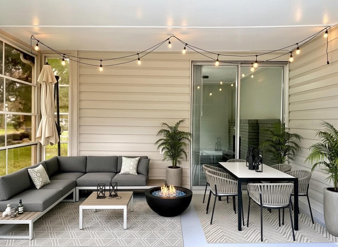 5039 Porch - 5045 GREEN KEY RD, NEW PORT RICHEY