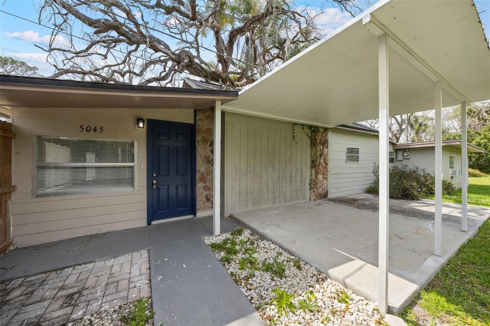 5045 Entryway - 5045 GREEN KEY RD, NEW PORT RICHEY