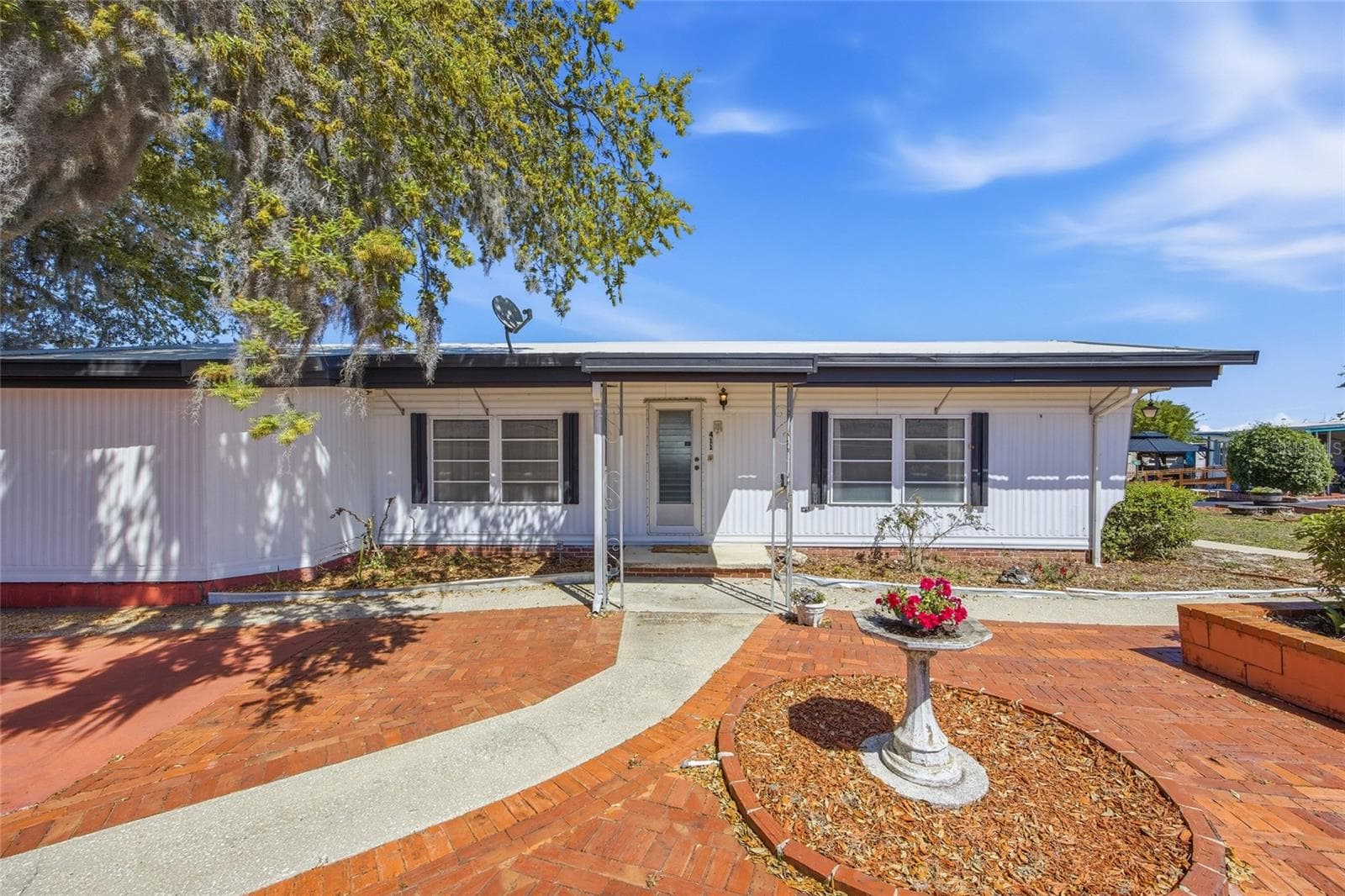 3896 PICCIOLA RD #411