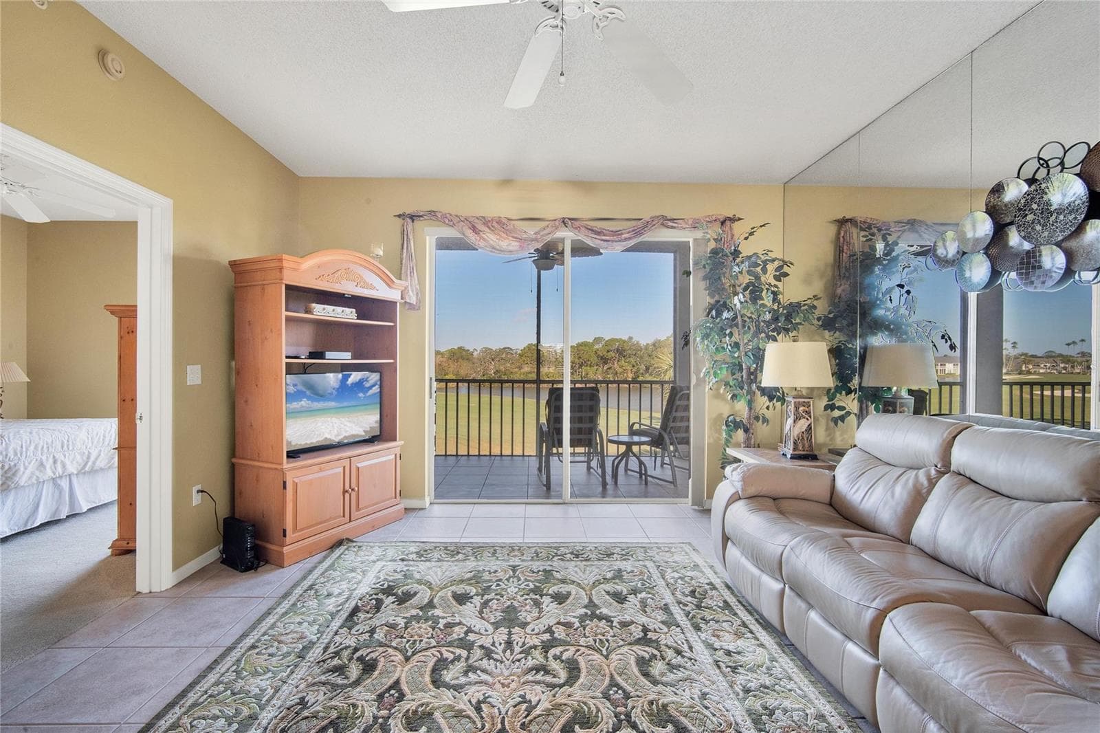 Condominium at 9610 CLUB SOUTH CIR ## 4207, SARASOTA, photo 11 of 58