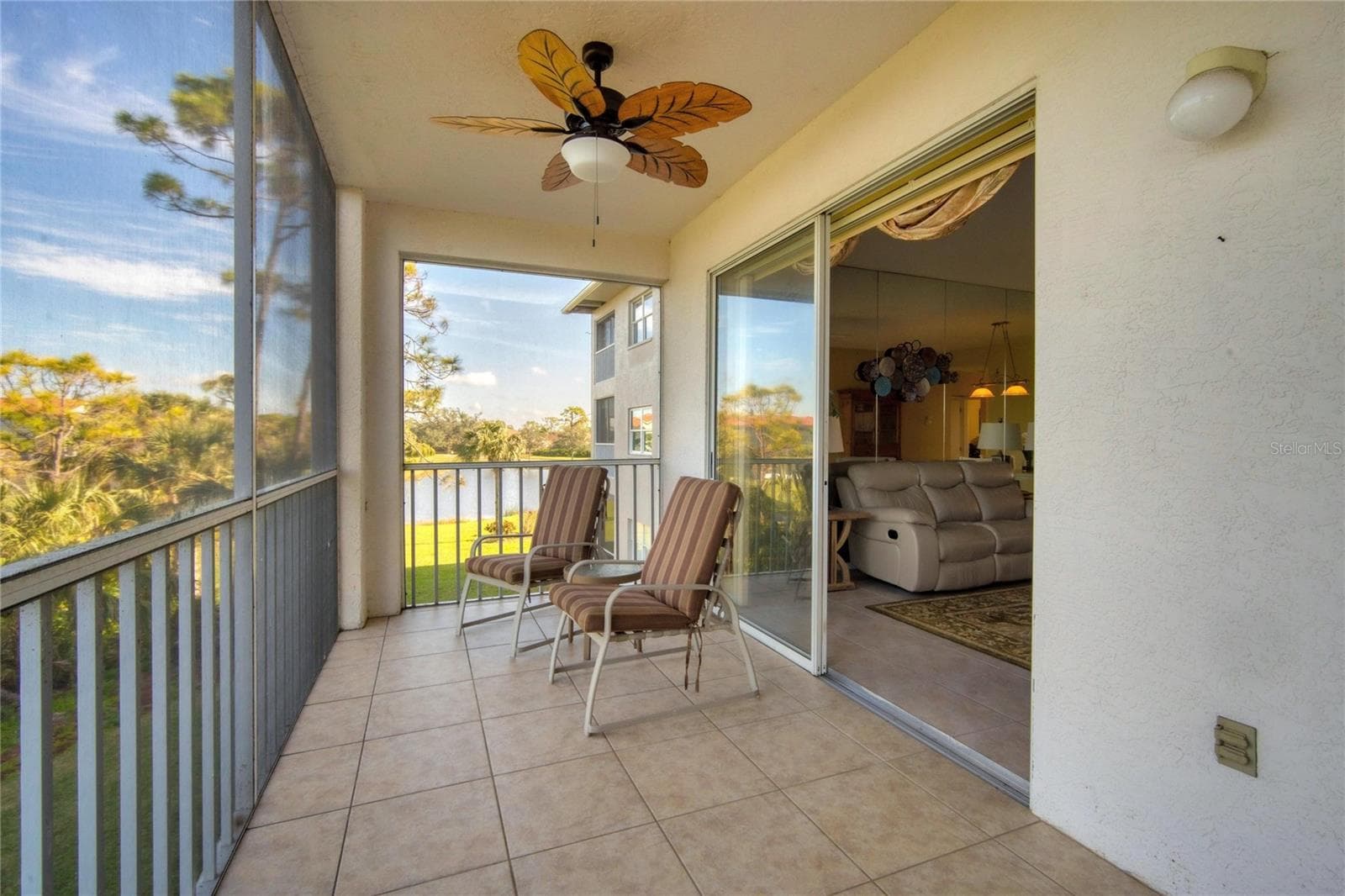 Condominium at 9610 CLUB SOUTH CIR ## 4207, SARASOTA, photo 21 of 58