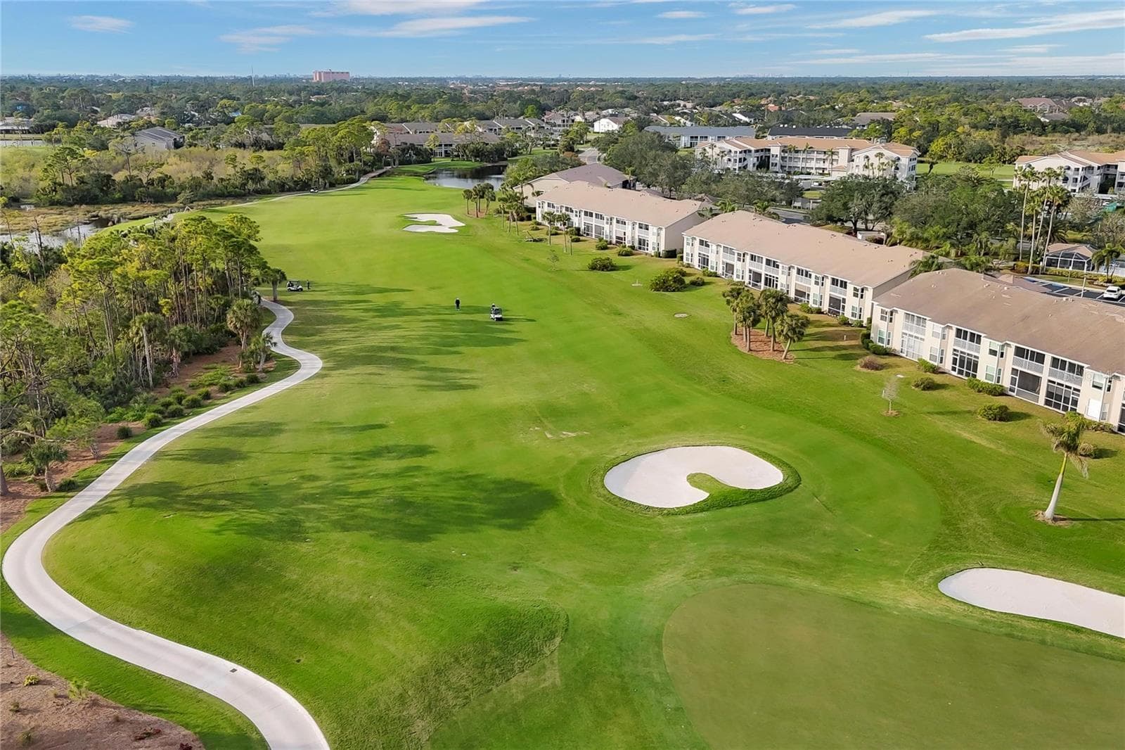 Condominium at 9610 CLUB SOUTH CIR ## 4207, SARASOTA, photo 29 of 58