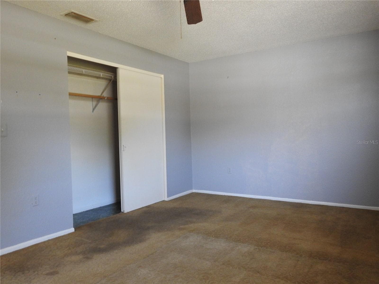 Single Family Residence at 2128 LINWOOD AVE, SPRING HILL, photo 7 of 13