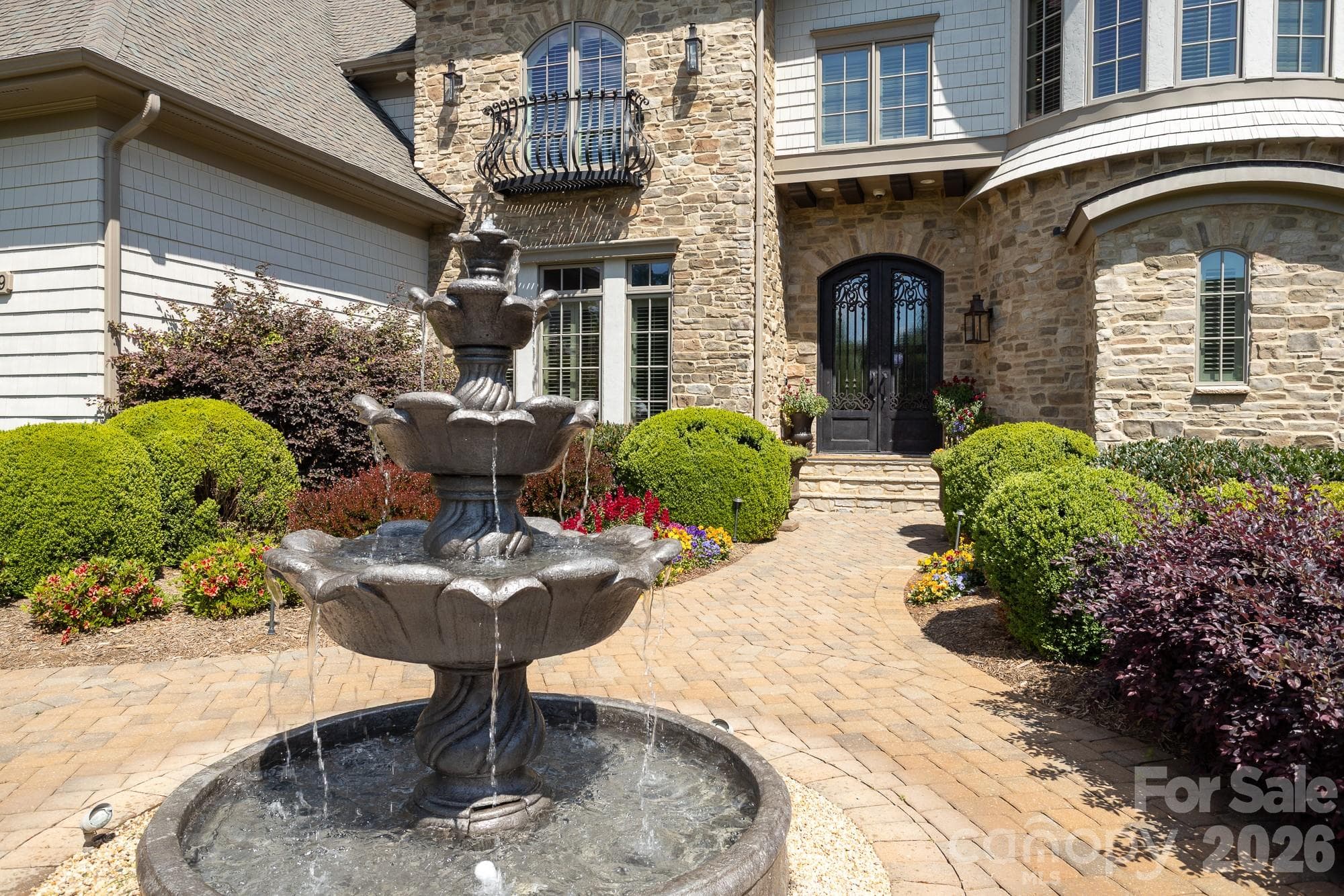 Single Family Residence at Mooresville, photo 2 of 48