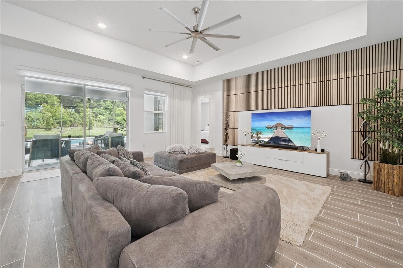 Single Family Residence at 5897 SIERRA CROWN ST, MOUNT DORA, photo 16 of 77