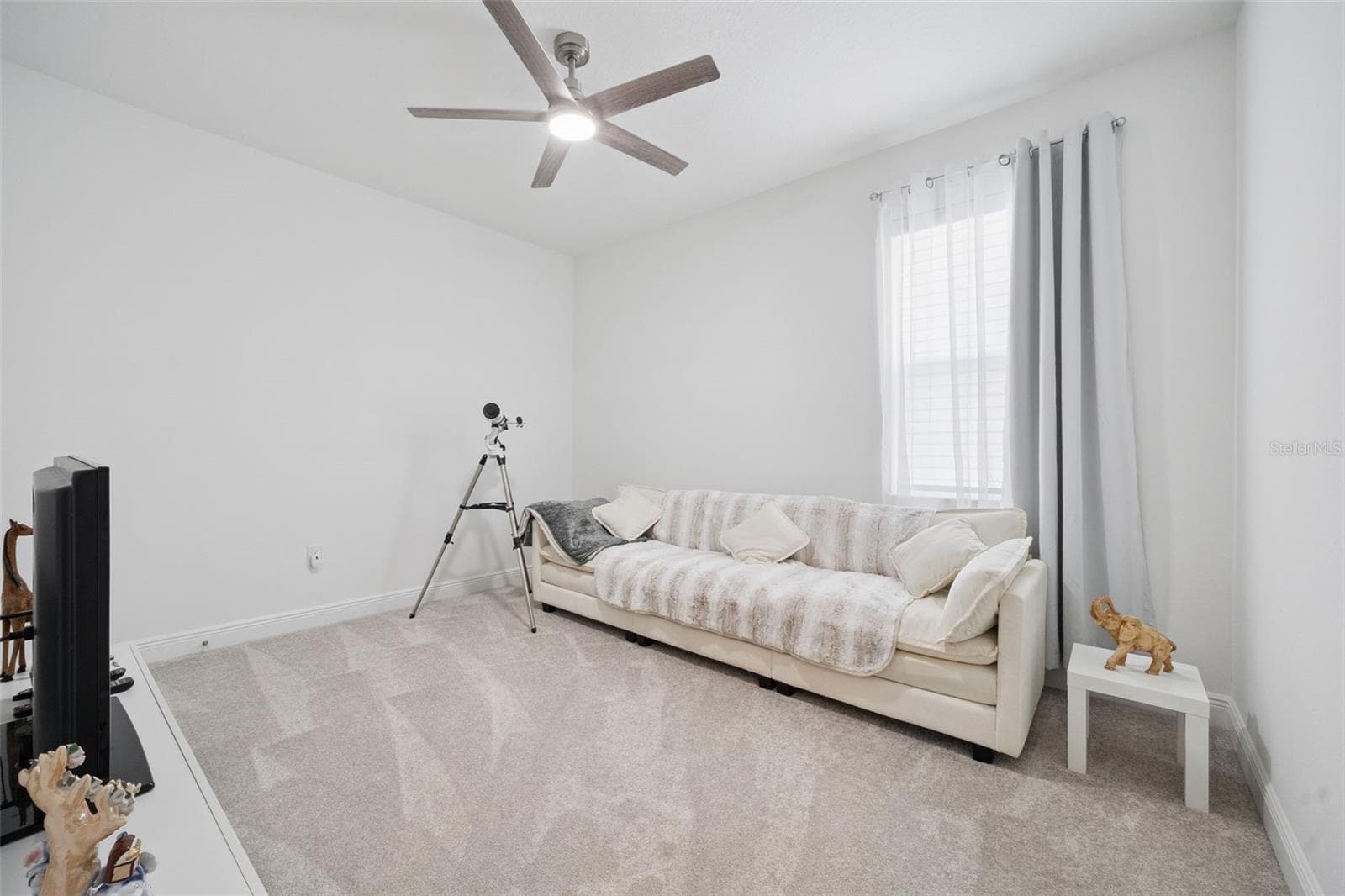 Guest room - 5897 SIERRA CROWN ST, MOUNT DORA