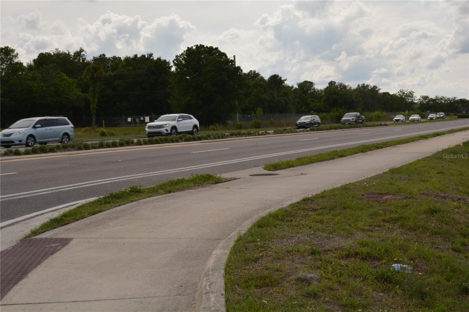 Plenty of traffic moving passed the C-2 property for sale - 0 BRISSON AVENUE AVE, SANFORD