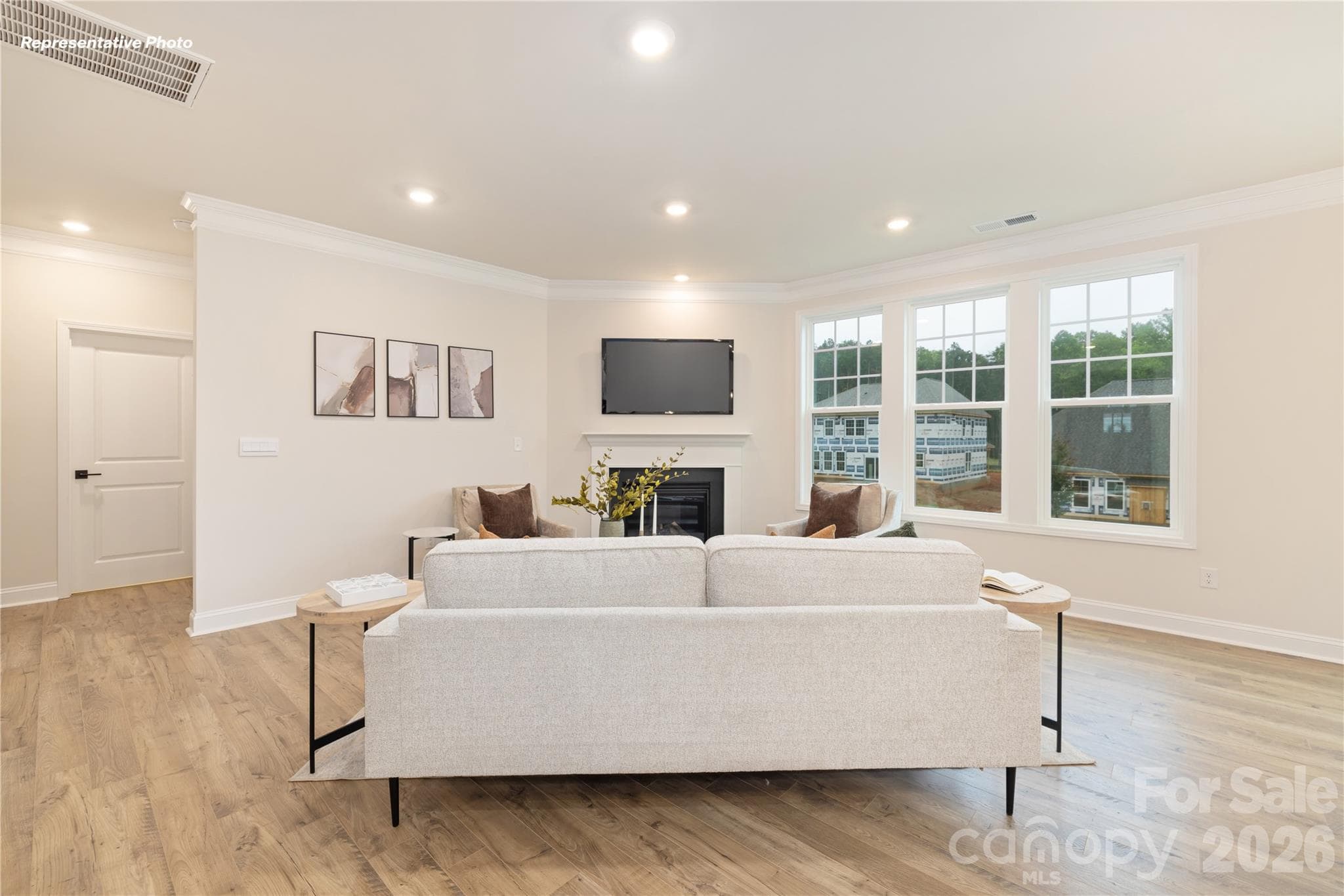 Single Family Residence at Mooresville, photo 3 of 27