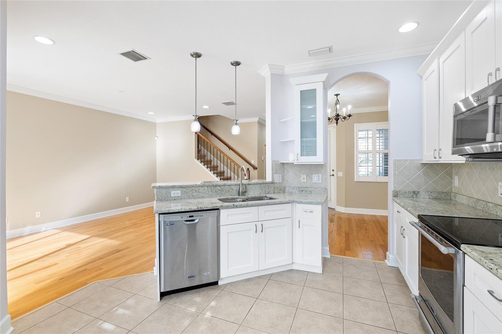 Kitchen - 14543 MIRABELLE VISTA CIR, TAMPA