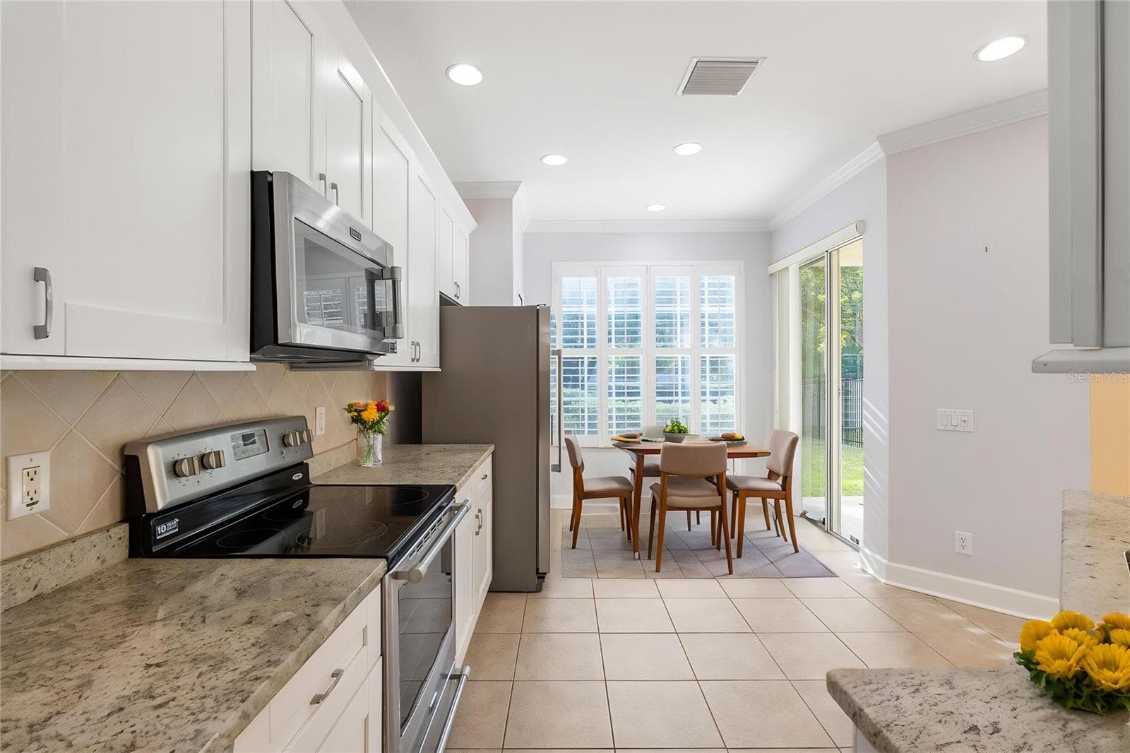 Kitchen - 14543 MIRABELLE VISTA CIR, TAMPA