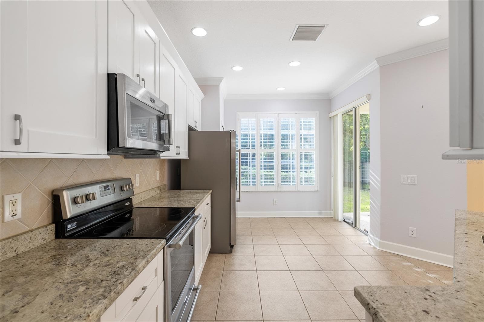 Kitchen - 14543 MIRABELLE VISTA CIR, TAMPA