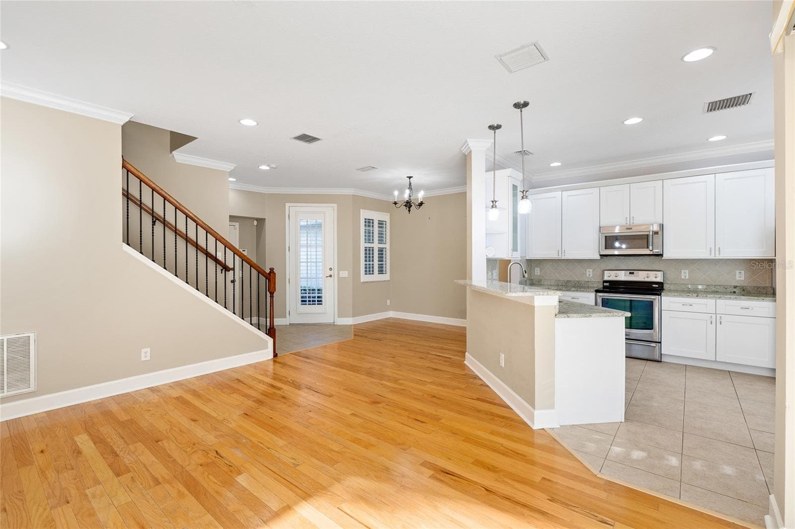 Family Room - 14543 MIRABELLE VISTA CIR, TAMPA