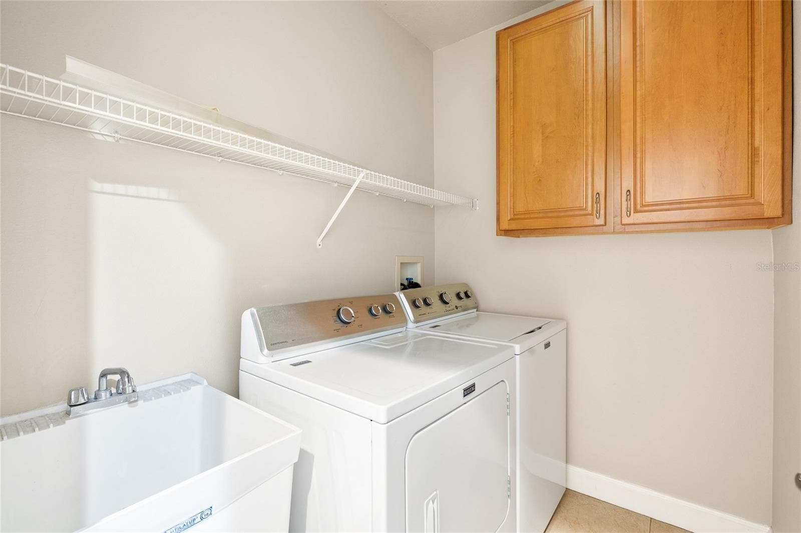Upstairs Laundry Room - 14543 MIRABELLE VISTA CIR, TAMPA