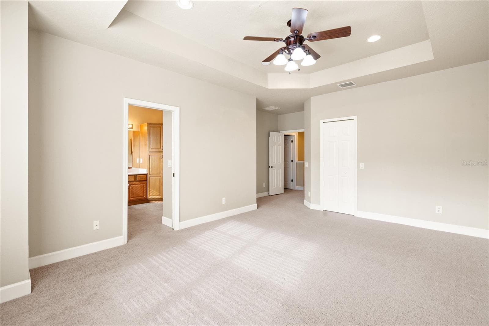 Upstairs Primary Suite - 14543 MIRABELLE VISTA CIR, TAMPA