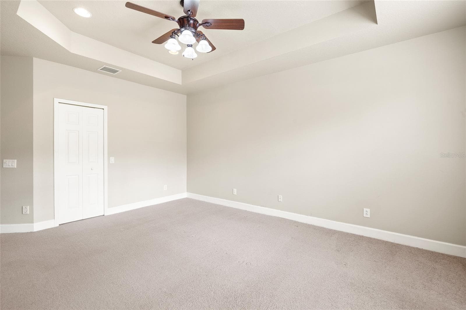 Upstairs Primary Suite - 14543 MIRABELLE VISTA CIR, TAMPA